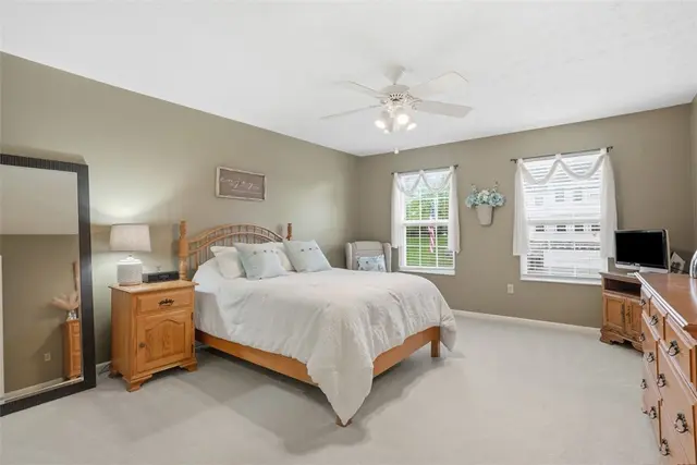529 Grandshire gallery image 44