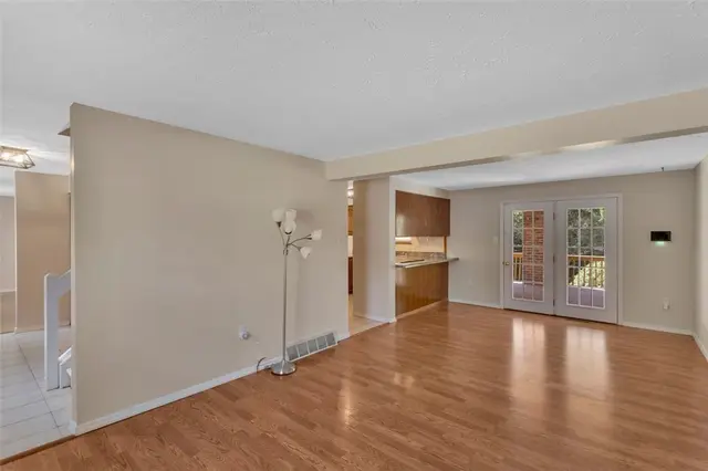 529 Greenspire Ct gallery image 47