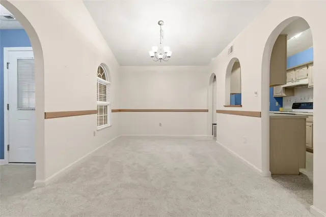 53 Blueberry Lane gallery image 9