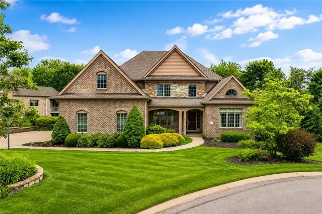 531 Laurel Oak Dr gallery image 2