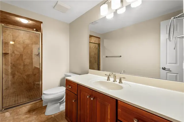 531 Laurel Oak Dr gallery image 4