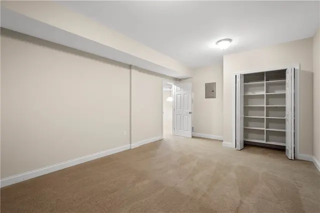 531 Laurel Oak Dr gallery image 6