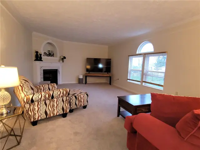 532 Grandshire Drive gallery image 15