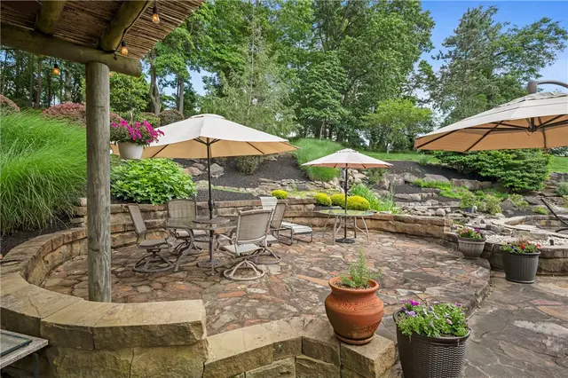 532 Salem Heights Dr gallery image 8