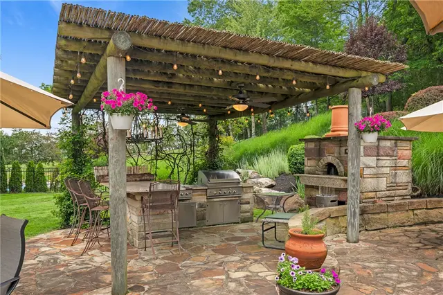 532 Salem Heights Dr gallery image 14