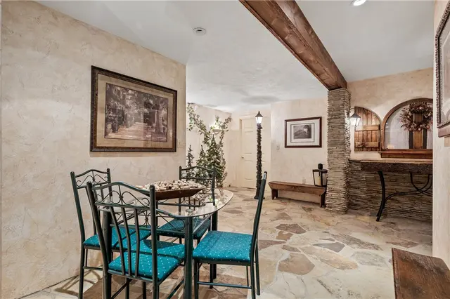 532 Salem Heights Dr gallery image 23