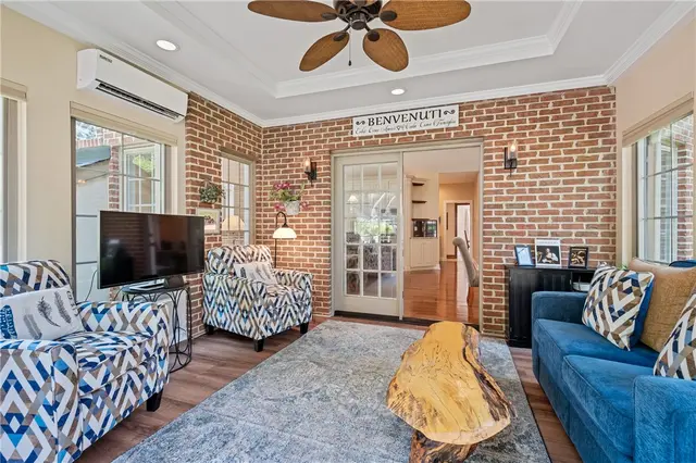 532 Salem Heights Dr gallery image 34