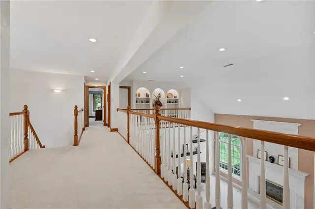 532 Salem Heights Dr gallery image 43