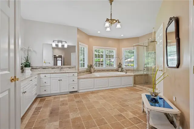 532 Salem Heights Dr gallery image 44
