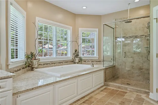 532 Salem Heights Dr gallery image 47