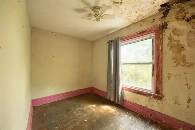 533 Sycamore Rd gallery image 7