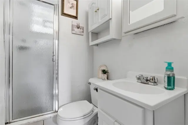 534 Neola gallery image 12
