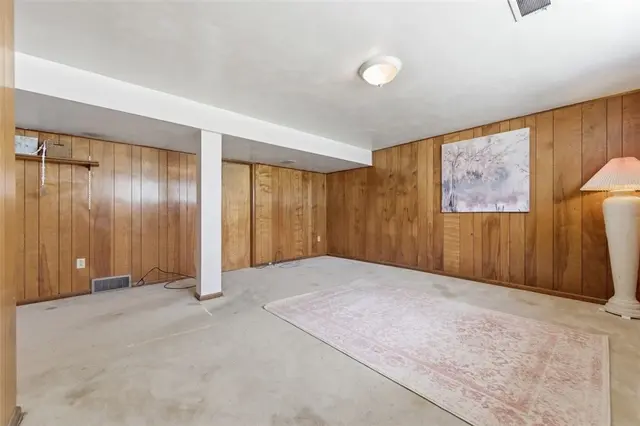 534 Neola gallery image 27