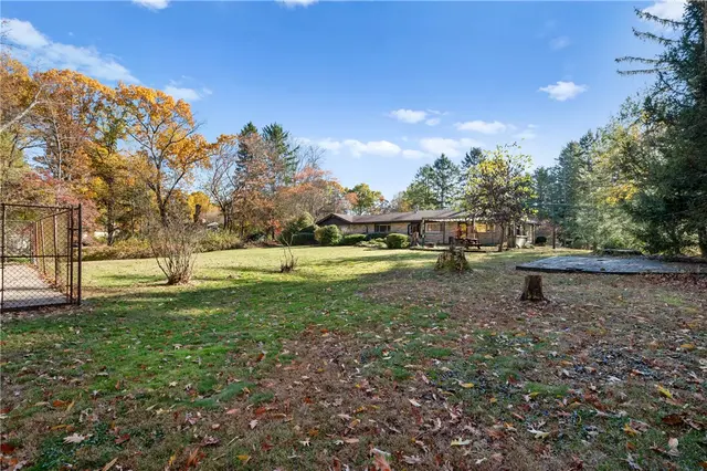 5341 Richland Rd gallery image 4