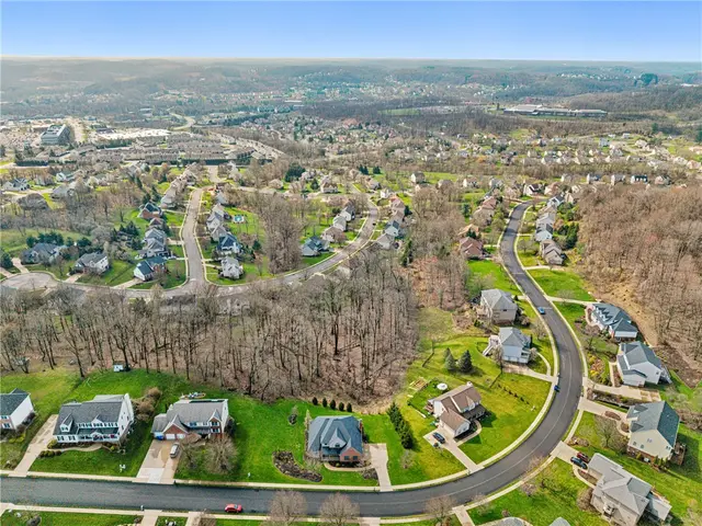 535 Dorchester Dr. gallery image 22