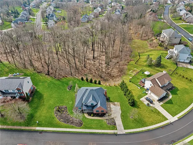 535 Dorchester Dr. gallery image 38