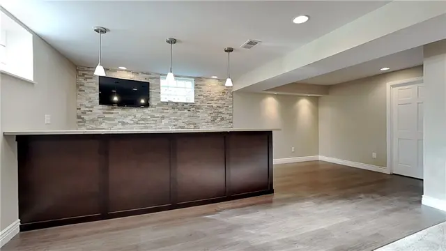535 Dorchester Dr. gallery image 39