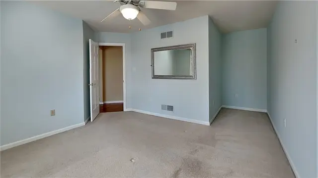 535 Dorchester Dr. gallery image 41