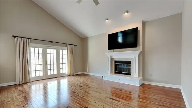 535 Dorchester Dr. gallery image 46