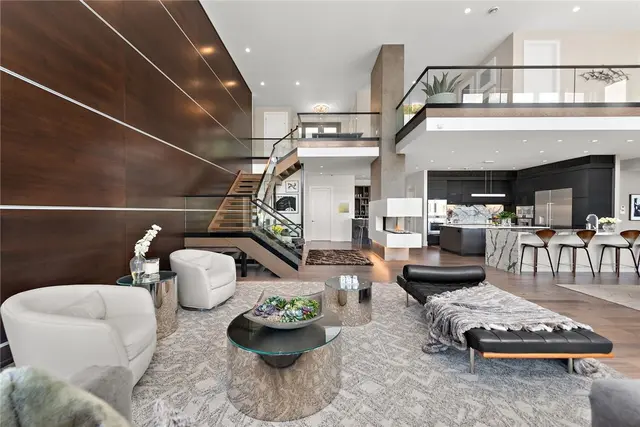 535 Macleod Drive gallery image 10
