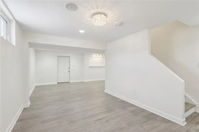 535 Pine Bluff Dr gallery image 35