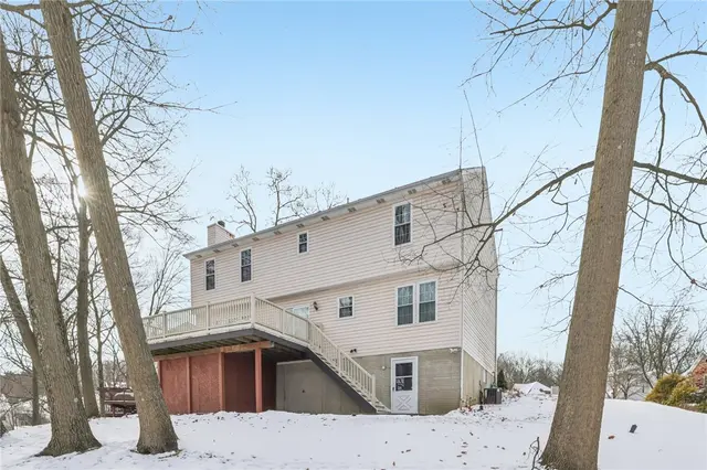 535 Pine Bluff Dr gallery image 42