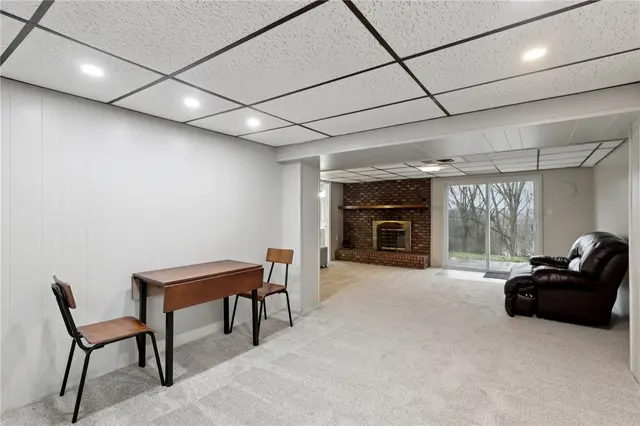 5374 Hardt Rd gallery image 32