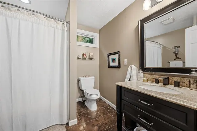 5380 Hardt Rd gallery image 7