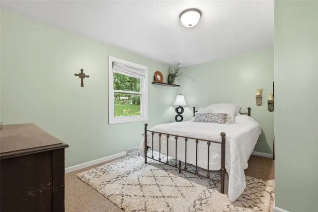 5380 Hardt Rd gallery image 21