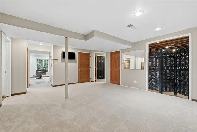 5380 Hardt Rd gallery image 43
