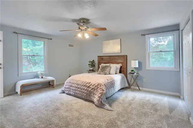 5389 Peach Dr gallery image 12