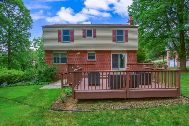 5389 Peach Dr gallery image 15