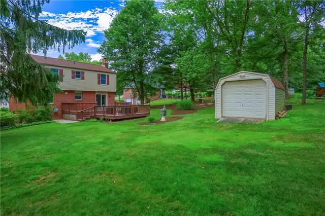 5389 Peach Dr gallery image 23