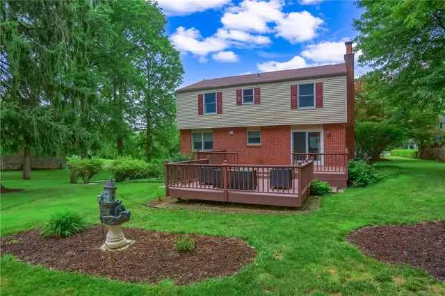 5389 Peach Dr gallery image 33
