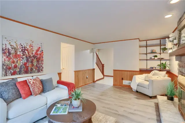 5389 Peach Dr gallery image 38