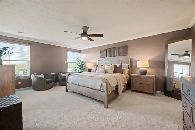 539 Madison Drive gallery image 4