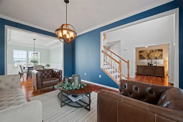 539 Madison Drive gallery image 10