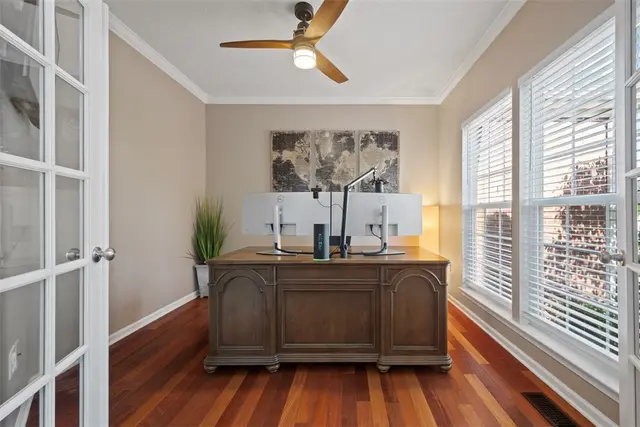 539 Madison Drive gallery image 21