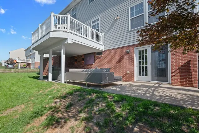 539 Madison Drive gallery image 39