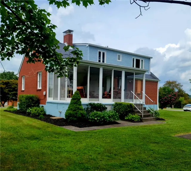 5418 Hamilton Rd gallery image 24