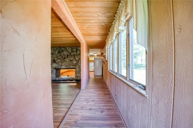 5422 Beechnut Dr gallery image 38