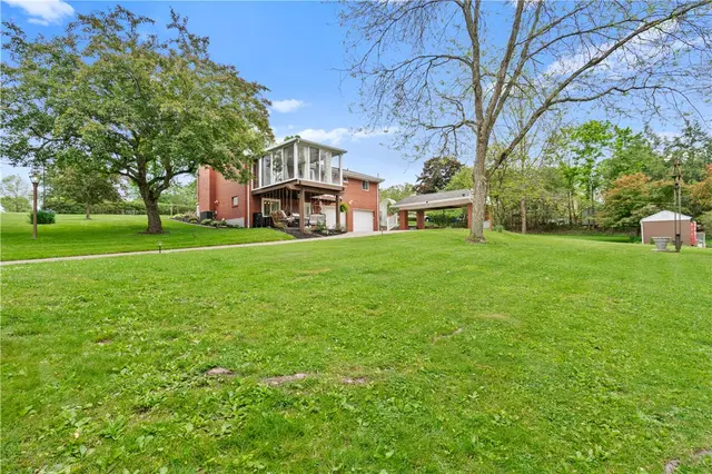 5431 Hamilton Rd gallery image 16