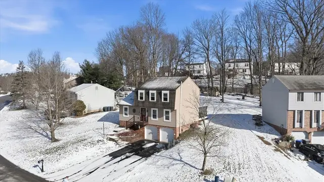 545 Chaparral Dr gallery image 2
