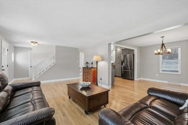 545 Chaparral Dr gallery image 13