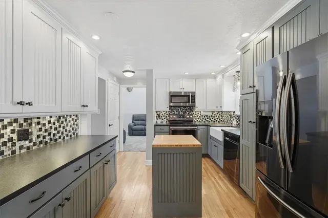 545 Chaparral Dr gallery image 15