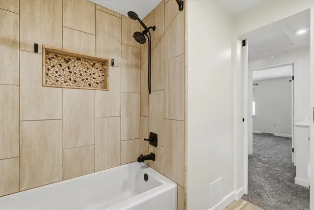 545 Chaparral Dr gallery image 27
