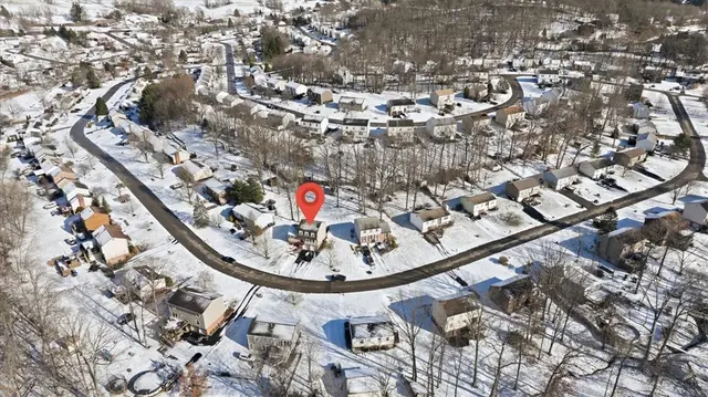 545 Chaparral Dr gallery image 31
