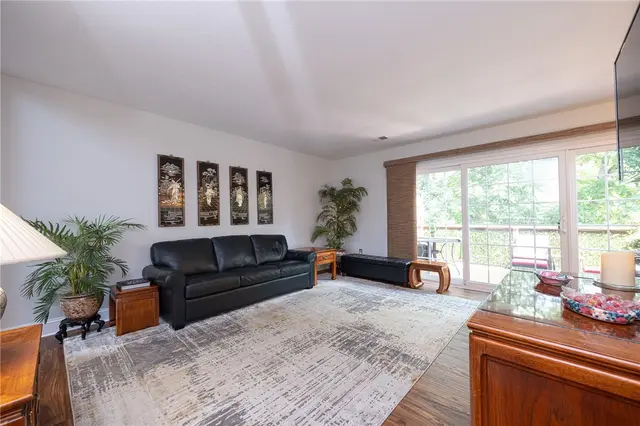 549 Brandywine Drive gallery image 3
