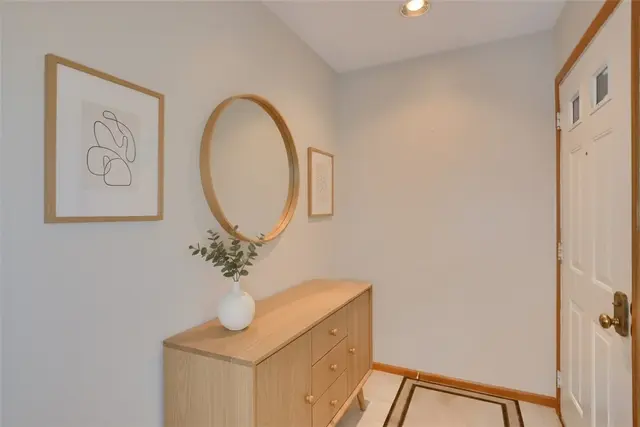 55 Ashford Drive gallery image 7