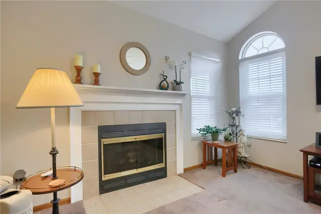 55 Ashford Drive gallery image 10